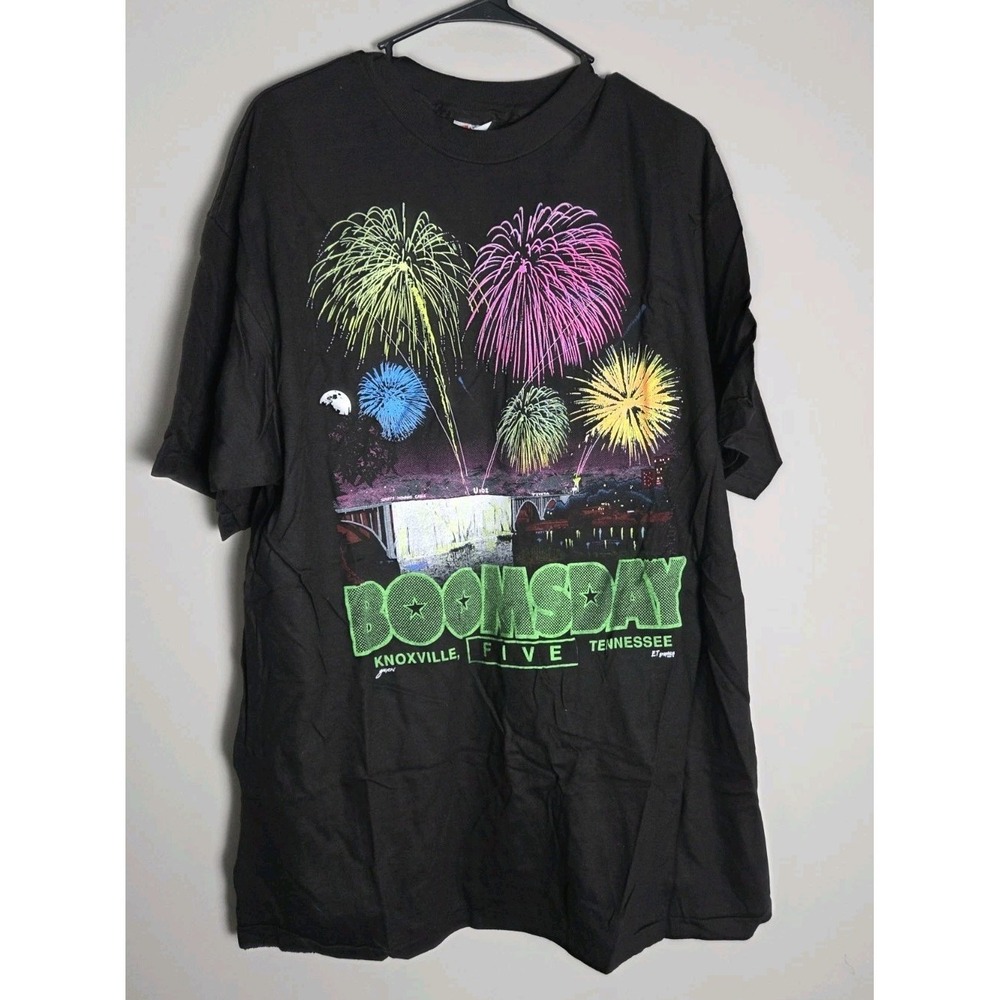 Vintage Hanes Knoxville Boomsday 1992 T-Shirt XL Black‎ Graphic Fireworks